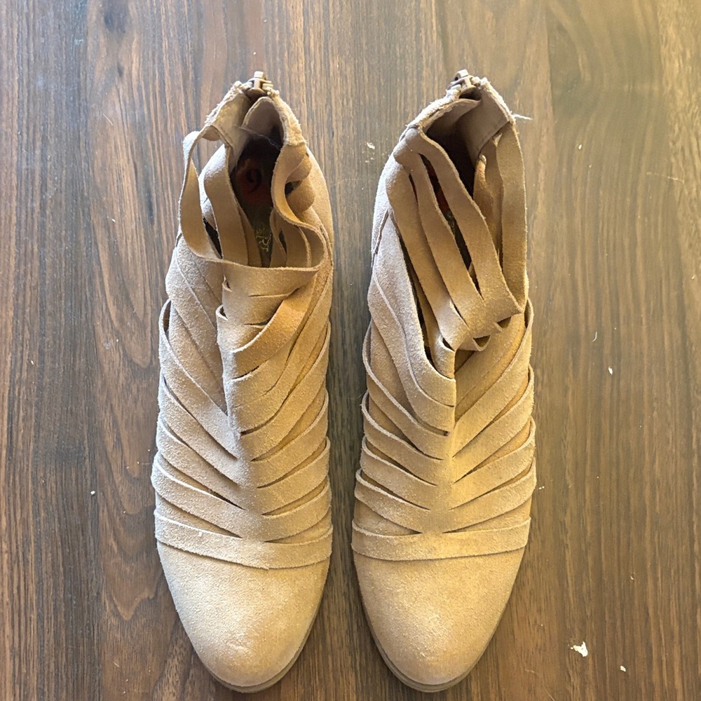 Carlos by Carlos Santana Beige Suede Ankle Booties